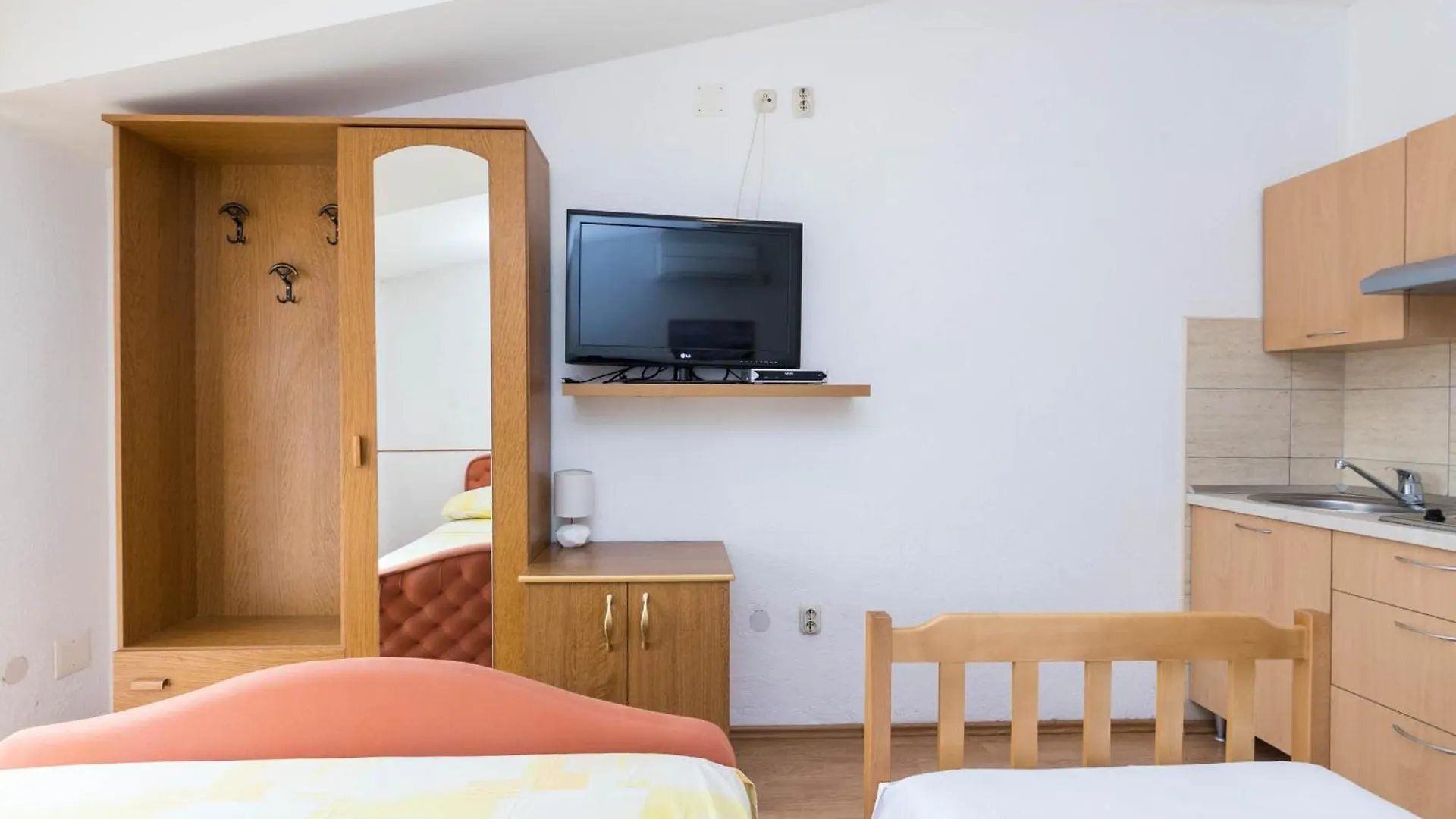Apartments Cipetic Kaštela