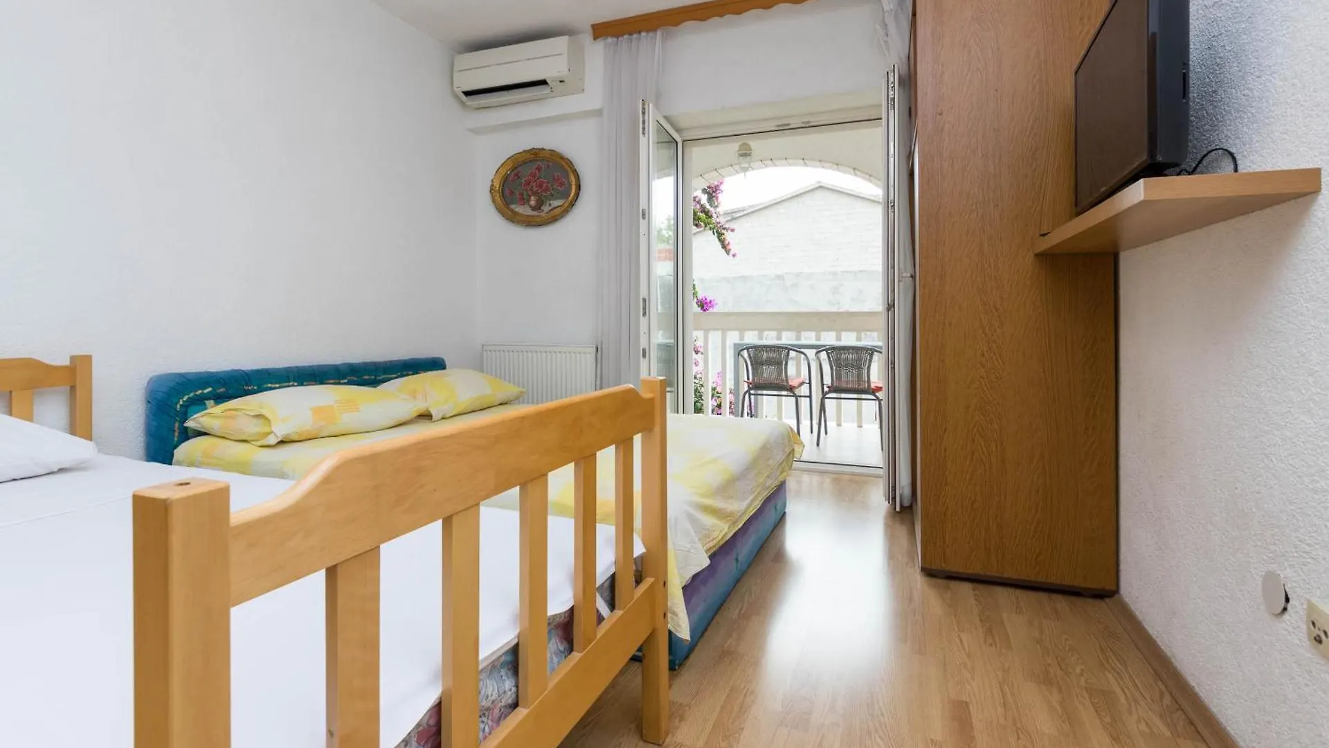 Apartments Cipetic Kastela 0*,  Croatia